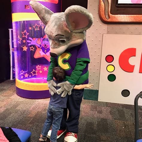 Chuck E Cheeses 40th Anniversary World Record Breaking Party