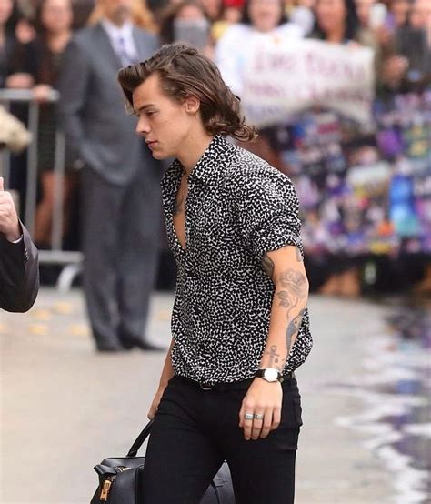 Pin By Sarah On Harry Fashion Style Harry Styles Pictures