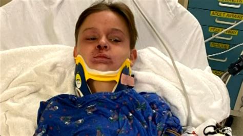 Massachusetts Mom Saves 8 Year Old Son Who Was Nearly Strangled By Seat Belt Abc13 Houston