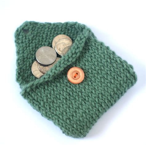 Make it clear how the knitter begins and walk them through every step and every row. Change Purse Knitting Pattern, going to make one of these ...