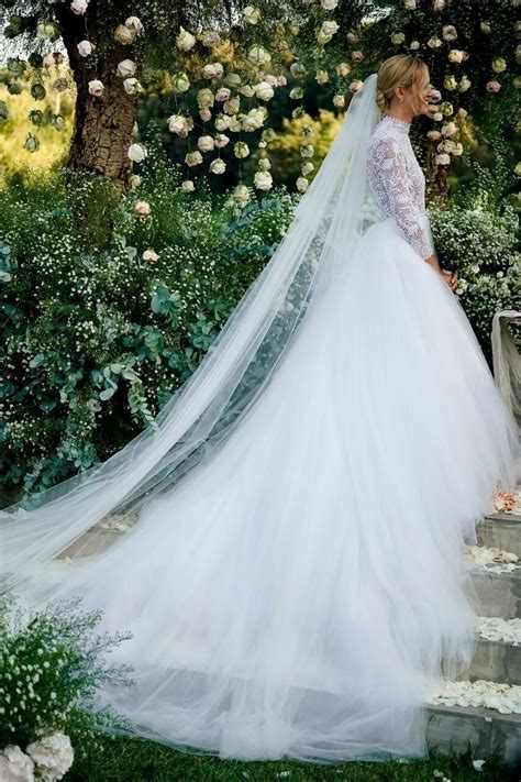 Love fiercely (and don't forget to stop along the way to take photos). Chiara Ferragni's Wedding Dresses Explained, by the Blonde ...