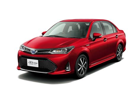 Toyota Corolla Axio And Toyota Fielder 2018 Officially Revealed
