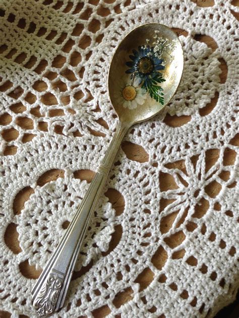 Old Spoon W Dried Flowers Craft Ideas Pinterest Dried Flowers
