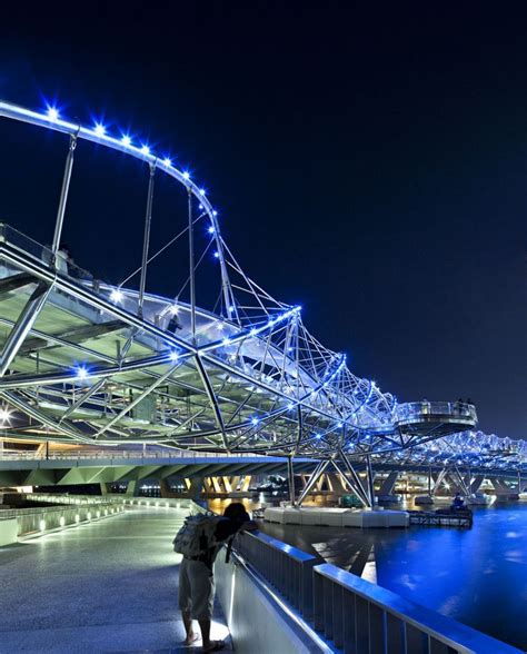 Die atemberaubendsten und modernsten Fußgängerbrücken auf ...