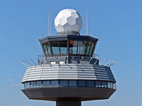 Gambar Bandara Kendaraan Penerbangan Tengara Kubah Kontrol Lalu