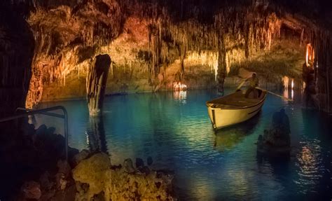 Caves Of Drach In 2021 Mallorca Island Mallorca Lake