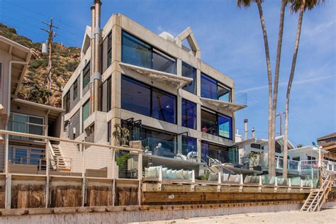 Jillian Michaels Tones Her Asking Price And Relists Malibu Beach House