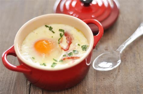 80 ml de crème fraîche épaisse. Les oeufs cocotte au micro onde : comment les faire cuire ...