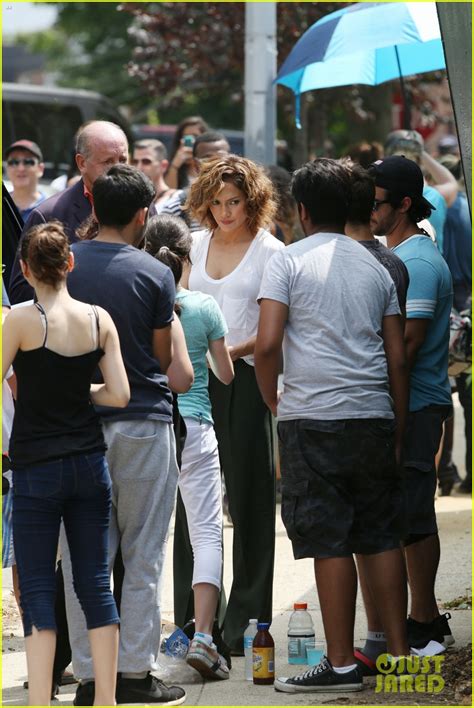 Jennifer Lopez Supported Leah Reminis Decision To Leave Scientology Photo 3410736 Jennifer