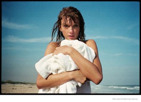 Taylor Swift Gets Wet For Rolling Stone Talks Keeping Her Privacy Fashion Gone Rogue