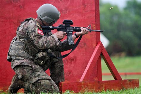 82nd Abn Div Engineers Win 2017 Best Sapper Competition Article