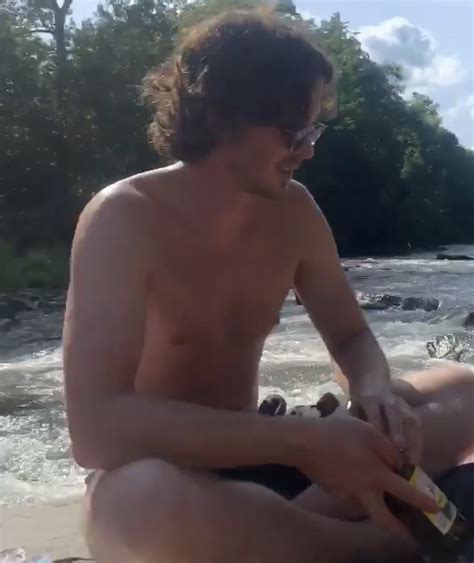 Nude Male Celebs Logan Lerman Nude And Sexy Photos