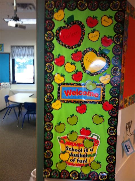 Welcome Board School Door Decorations Preschool Projects Apple