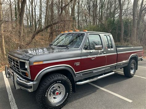 ford 1986 f250 lariat xlt 4x4 supercab 6 9 diesel 8 bed oem classic ford f 250 1986 for sale