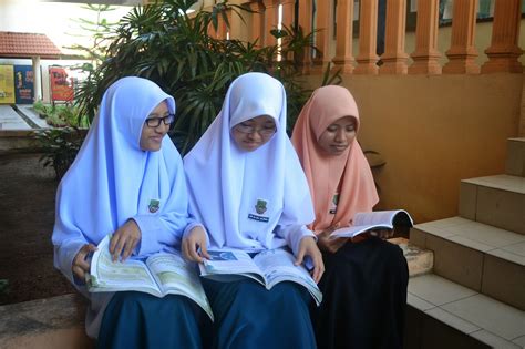 Mungkin kali ini bukan lagi aku. PIBG SMA LUGHATIL ARABIAH: KEM MEMBACA 1 MALAYSIA
