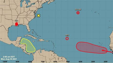 Las Tormentas Tropicales Se Activan En El Atlántico Central Estos