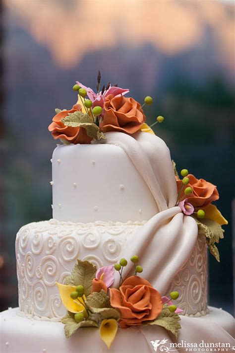 Maybe you would like to learn more about one of these? 15 Gorgeous Wedding Cake Ideas Inspired by The Summer