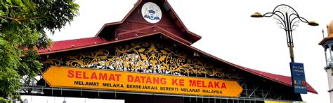 As a historical city, melaka has played an important role in the development and progress malaysia. Pejabat Daerah dan Tanah Melaka Tengah