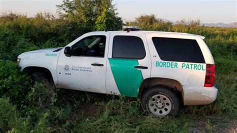 Smugglers Caught Using Fake Border Patrol Vehicle