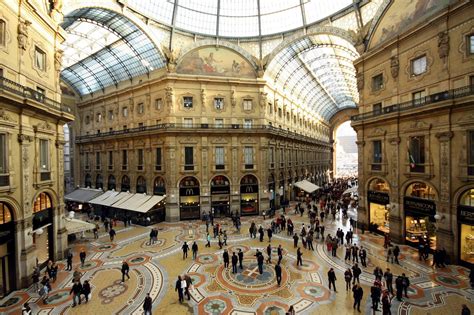 Galleria Vittorio Emanuele - Gobbi 1842 Milano
