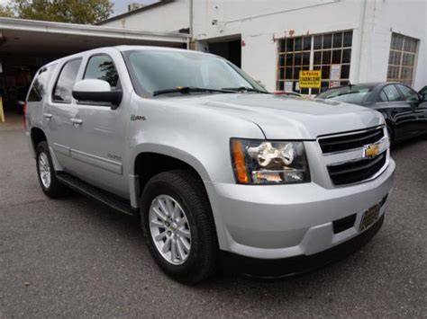 Chevrolet Tahoe Hybrid Information And Photos Momentcar
