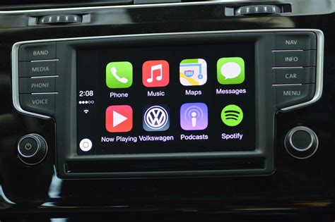 Carplay is a smarter, safer way to use your iphone while you drive. Apple CarPlay review - CNET