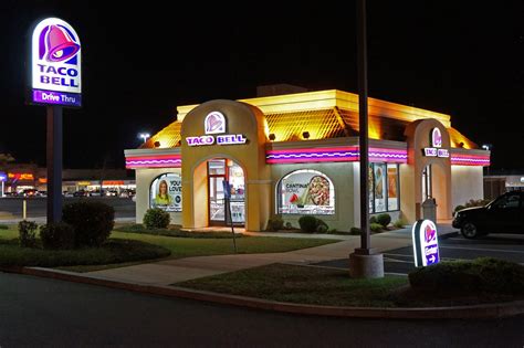 Manager Sues Taco Bell for Wrongful Termination | Employment Law