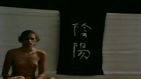 C J Laing Desnuda En The Vixens Of Kung Fu A Tale Of Yin Yang