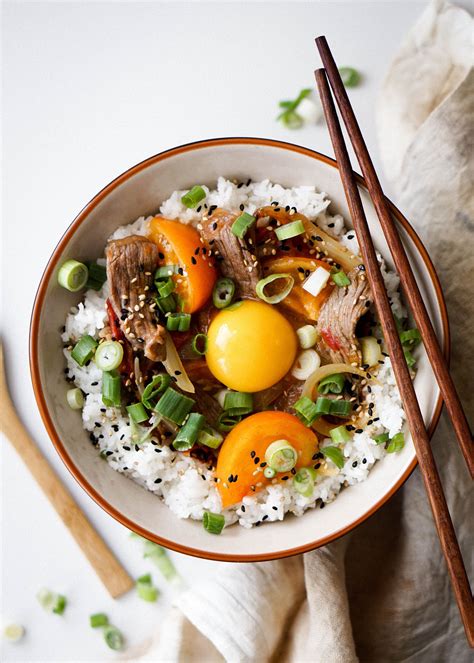 Stir Fried Tomato And Beef Rice Bowls — Eat Cho Food Stir Fry Tomatoes