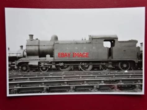 PHOTO LNER Ex Ner Class A7 Loco No 1182 Br 69782 On Shed At Starbeck 3