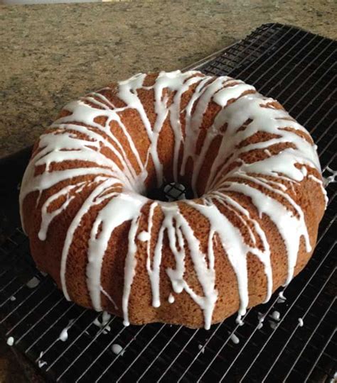 Lemon supreme pound cake with simple lemon icing/glaze recipe pudding cake mix, lemon. Lemon Pound Cake - Cookie Madness | Recipe | Sour cream ...