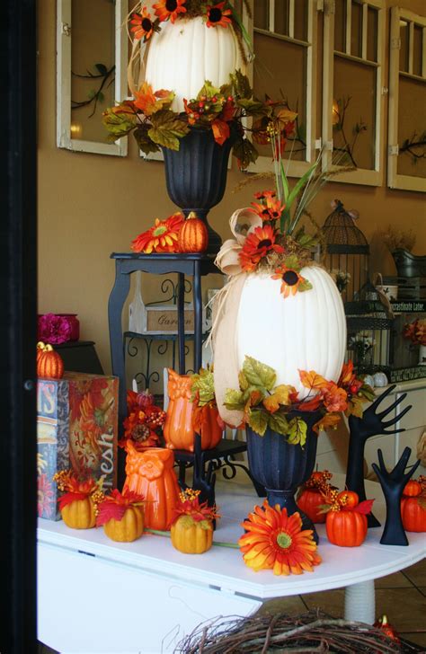 Our Fall Window Display At Your Local Riverside Ca Florist Willow