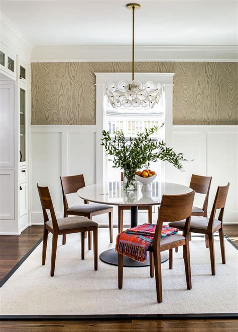 Glass Chandelier Adds Interest To Dining Room Hgtv