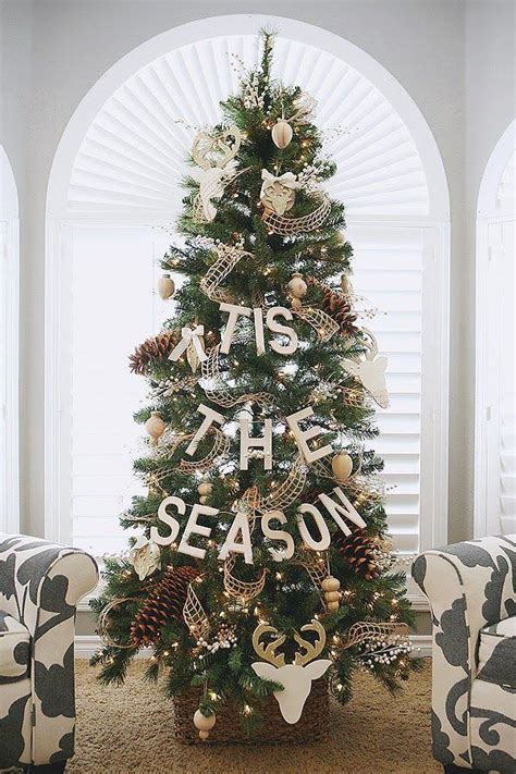 75 Creative Christmas Tree Decorating Ideas That Will Bring Joy To Your