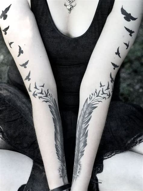 It is a well known symbol that people still use to this day as a means of warding off evil spirits. 75+ Best Traditional Tattoos for Men and Women — Find ...