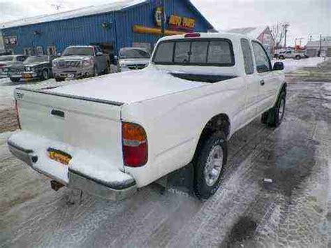Buy Used 1998 Toyota Tacoma Dlx Extended Cab Pickup 2 Door 34l In