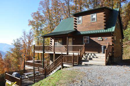This 3 bedroom 2 bath is the perfect mixture of modern and rustic, all in a. Sunrise Above the Clouds Cabin: Brand new luxury log cabin ...