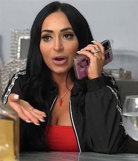 Angelina Pivarnick I Havent Talked To Snooki Since She Ruined My