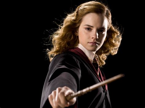 Emma Watson In Harry Potter 4 Wallpapers Hd Wallpapers Id 184