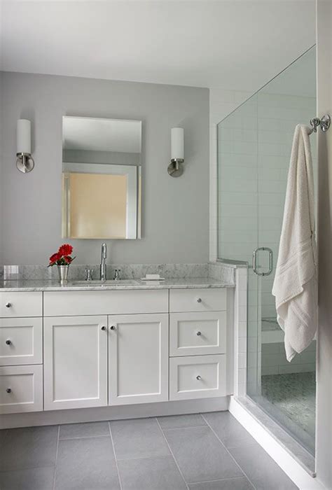 Looking for grey bathroom ideas? 39 light gray bathroom tile ideas and pictures 2020