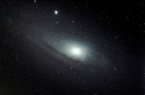 Messier 31 La Galaxie Dandromède Ciel Profond Astrosurf