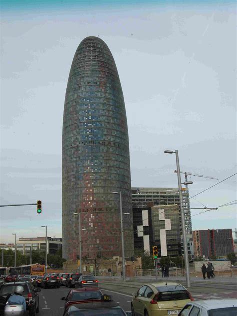Hier findet ihr die top barcelona sehenswürdigkeiten im überblick. Spanien Costa Brava Barcelona Sehenswürdigkeiten: Torre Agbar