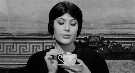 Видео divorzio all'italiana канала joannisfranz. Tutte le volte che il caffè ha rubato la scena al cinema