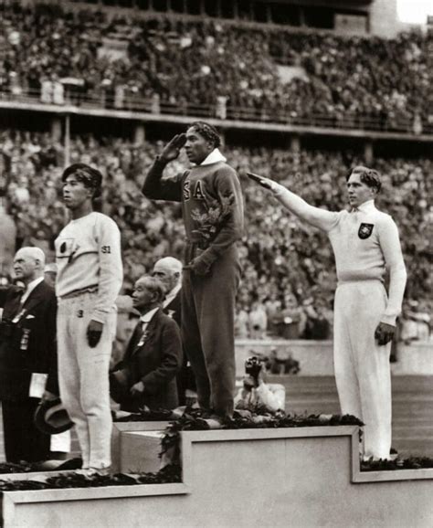 Jesse Owens Saluting After Winning Gold In The 1936 Olympic Mens Long Jump Oldschoolcool