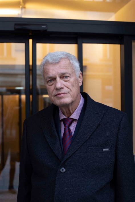Maybe you would like to learn more about one of these? Plk. prof. MUDr. Vladimír Beneš, DrSc. - neurochirurg ...