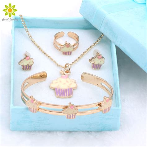 Gold Color Lovely Fashion Necklace Bangle Bracelet Set For Children