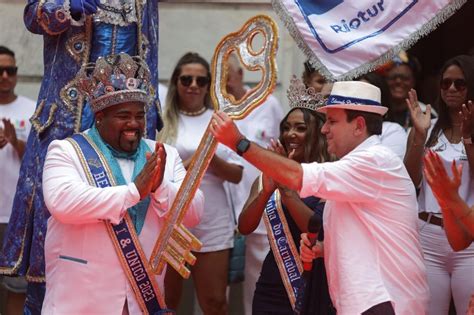 río de janeiro renace con la vuelta de su histórico carnaval una atracción cultural global