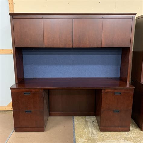 Herman Miller 72 X 24 Cherry Laminate Desk With Hutch Redeemed Office