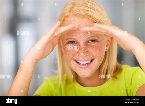 Young Pre Teen Caucasian Girl Hi Res Stock Photography And Images Alamy