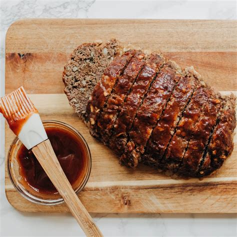 It should be baked in an oven. 2 Lb Meatloaf At 325 : Make the meatloaf with seasoned ...